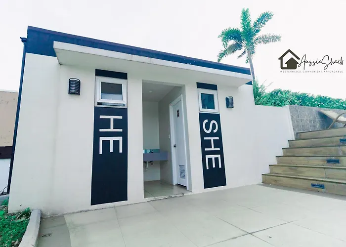 Aussie Shack - 2br Modern With Skyline View Apartment