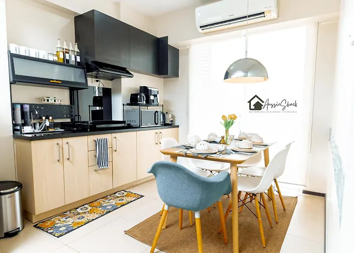 Aussie Shack - 2br Modern With Skyline View